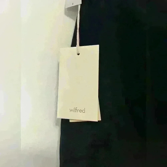 Wilfred by Arirzia Esteli skirt in black, sz 0 NWT - Picture 3 of 12